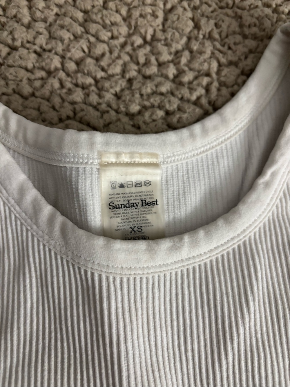 Aritzia tank top - Picture 3 of 3